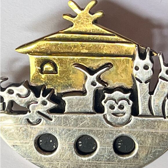 Sterling Silver Noah's Ark Brooch / Pendant - Picture 2 of 7